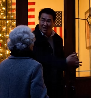 My Son Promised Christmas And Left Me Waiting At The Airport For Hours. When His Wife Called Me A Stranger At Their Door, I Left One Note Behind, And Three Days Later They Feared WHAT IT SAID